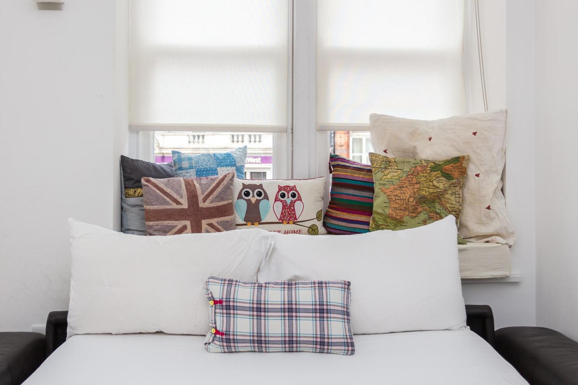 Homely 1 Bedroom Apartment In The Heart Of Vibrant Camden 런던 외부 사진
