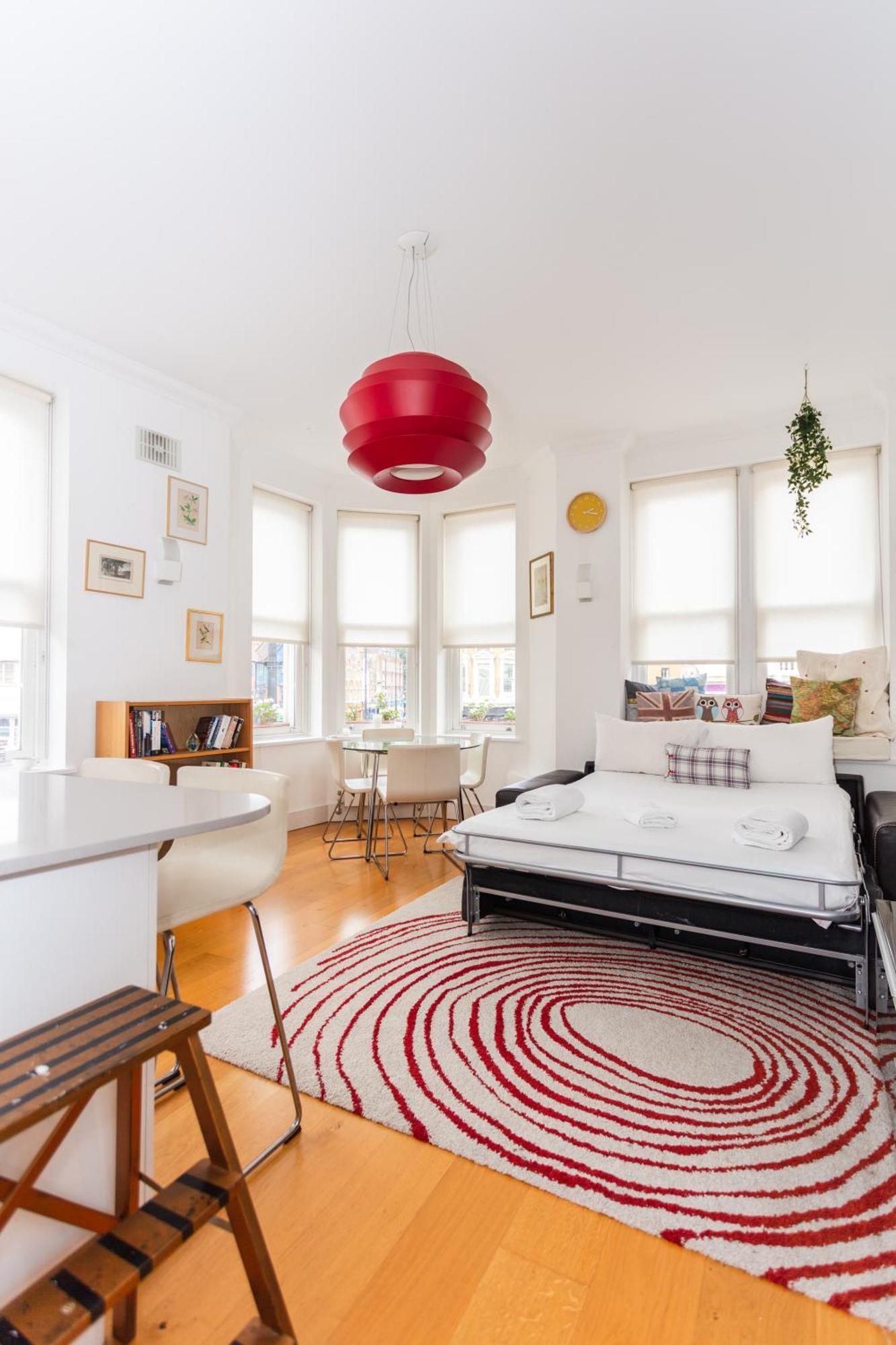 Homely 1 Bedroom Apartment In The Heart Of Vibrant Camden 런던 외부 사진