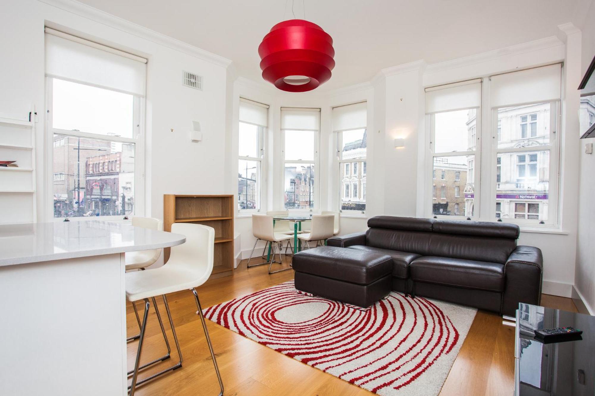 Homely 1 Bedroom Apartment In The Heart Of Vibrant Camden 런던 외부 사진